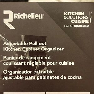 Richelieu Adjustable pull out cabinet organizer **New